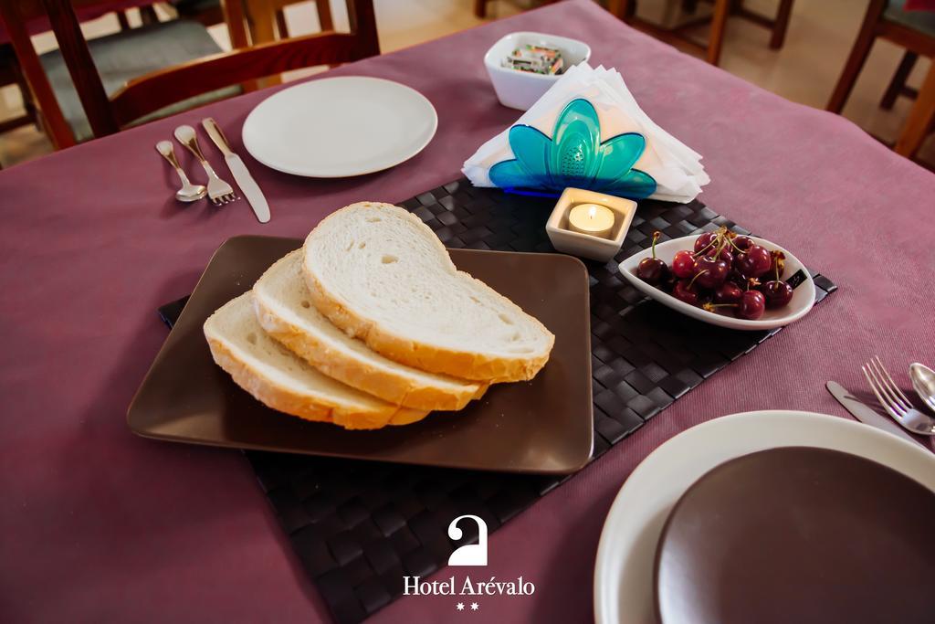 Hotel Arevalo Куэнка Экстерьер фото