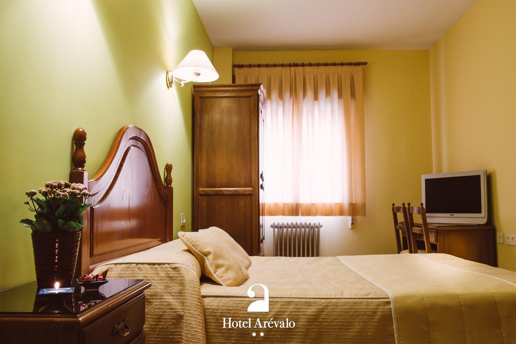 Hotel Arevalo Куэнка Номер фото